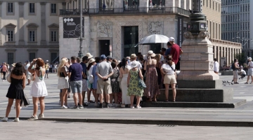 Caldo, martedì 13 città da bollino rosso: anche Roma, Napoli e Torino