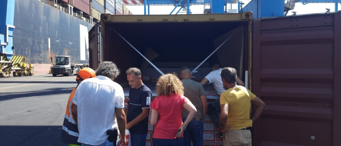 PORTO DI NAPOLI – SEQUESTRATI 188 KG DI COCAINA OCCULTATI IN UN CONTAINER