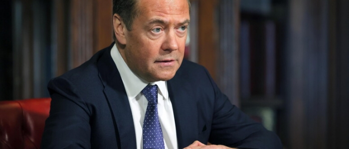 Ucraina, Medvedev: "Kiev sarà distrutta come Sodoma e Gomorra" | Centrale di Zaporizhzhia "di nuovo sull'orlo del blackout"