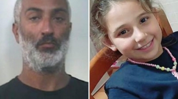 Napoli, in 4 su Smart ribaltata: denunciata la madre della bimba morta