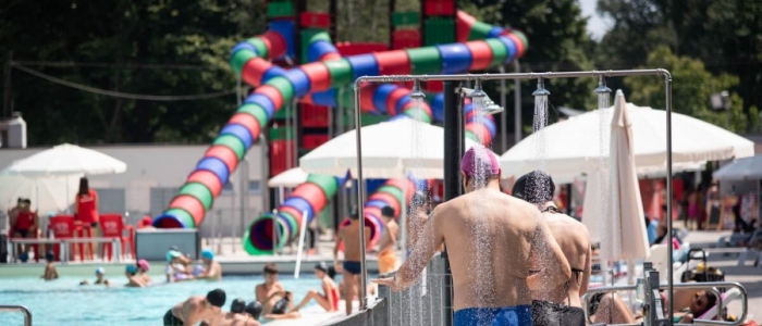 Salerno, 13enne morto in piscina a Padula: forse per malore