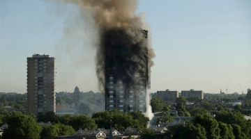 Londra, il rapporto sull'incendio della Grenfell Tower: "Disonestà e incompetenza"