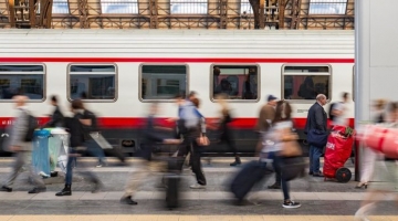 Sciopero trasporti: dal 7 al 9 settembre a rischio aerei, treni e mezzi pubblici