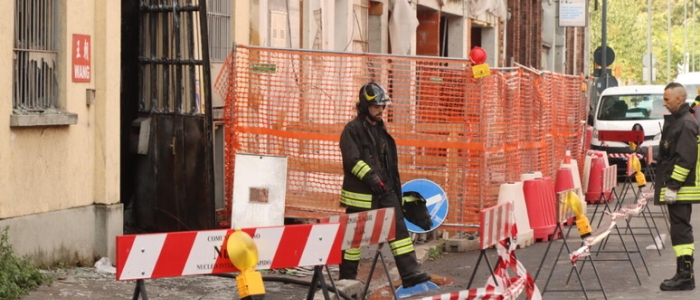 Milano, incendio in un magazzino: morti tre giovani cinesi | Forse rogo di natura dolosa