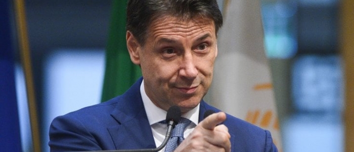 Conte: "Interrompere il processo di evoluzione del M5s è antidemocratico" | "Benissimo se l'assemblea dice che devo andare a casa"