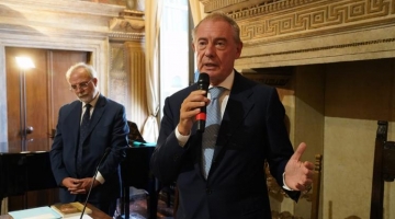 Urso: "Era una fake news la sospensione dei licei del Made in Italy"