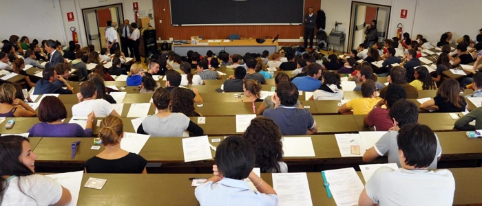 Istruzione, l’Italia ha sempre meno giovani Neet e "dispersi" scolastici