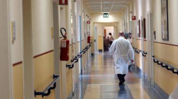 Aggressioni ai medici, stretta del governo: arresto anche in differita