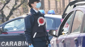 Bergamo, carabiniere fuori servizio salva la vita a un 21enne