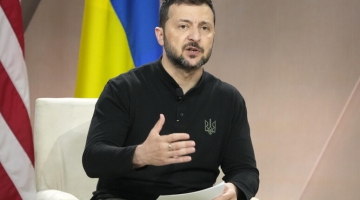 Ucraina, Zelensky: "L'invito nella Nato ci rafforzerebbe diplomaticamente, faremo di tutto per diventarne membri"