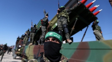 Hamas: "Un accordo con Netanyahu è possibile" | Iran: "L'attacco israeliano avrà conseguenze aspre e inimmaginabili"