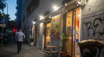 Roma, turista 14enne mangia un dolce al ristorante e muore per shock anafilattico: indagati i titolari del locale