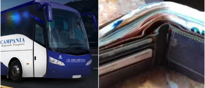 Avellino, 14enni trovano un borsello con 15mila euro e una catenina d'oro sul bus: lo consegnano all'autista