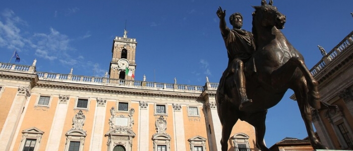 Roma, perquisizioni in Campidoglio: indagine anche sui fondi per il Giubileo