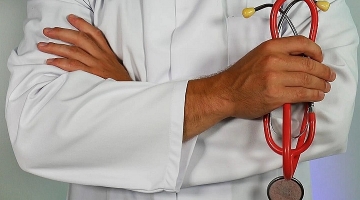 Sciopero dei medici e infermieri, 1,2 milioni di prestazioni a rischio | Sindacati: "Adesioni fino all'85%, segnale importante"