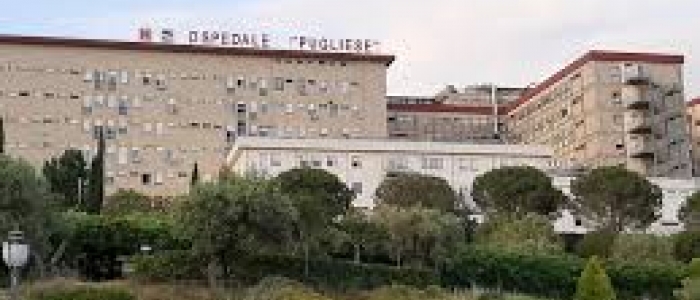Catanzaro, una bimba di 7 anni cade dalla finestra in una casa protetta: la madre si suicida