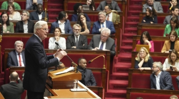 Barnier: "Se cade il governo, 18 milioni di francesi pagheranno più tasse | Auspico responsabilità nell'interesse del Paese"