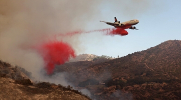 Los Angeles, uno degli incendi causato da guasto elettrico