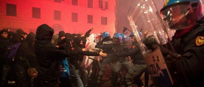 Scontri al corteo per Ramy, Meloni: "Non si può usare una tragedia per legittimare la violenza"