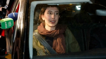 Cecilia Sala, Nyt: "Elon Musk è intervenuto per favorire il rilascio" | Ma l'Iran smentisce
