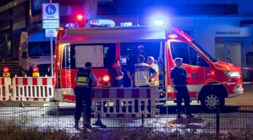 Germania, aggressione a coltellate in un parco: due morti, c'è anche un bambino | Arrestato un 28enne afghano: ha attaccato i bimbi di un asilo
