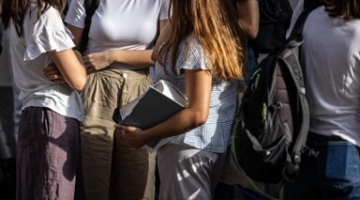 Genova, malore in classe dopo uno stupro: confidenza a prof fa partire denuncia