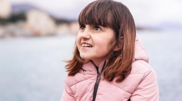 A Genova è morta Elena, la diciottenne che viveva in un corpo di bambina