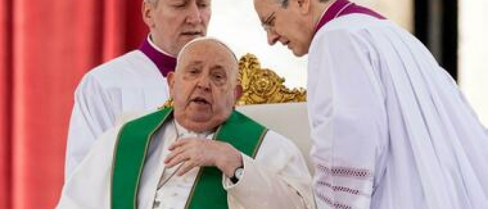 Papa Francesco ricoverato al Gemelli per la bronchite