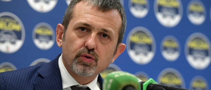 Delmastro condannato a 8 mesi: "La Procura voleva assolvermi ma nel collegio giudici di sinistra" | Nuovo scontro con le toghe