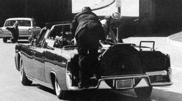 Usa, morto l'agente che stava con Kennedy quando il presidente fu assassinato