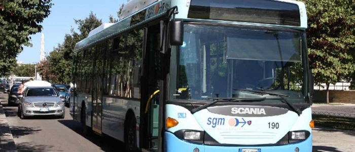 Trasporti, settimana di fuoco per i pendolari: mercoledì si fermano i treni, venerdì metro e bus