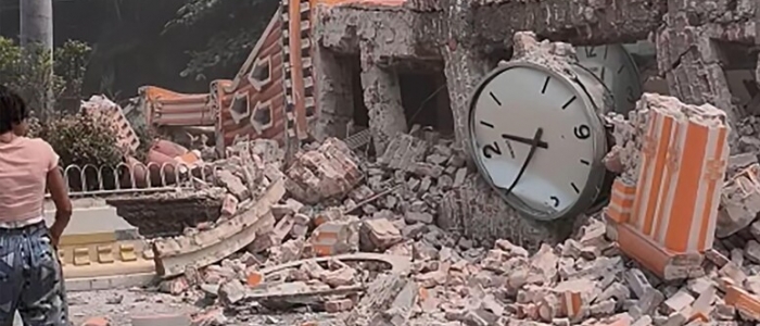 Terremoto Myanmar, 26enne estratto vivo dalle macerie dopo 5 giorni dal sisma | Giunta militare apre il fuoco contro un convoglio di aiuti