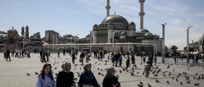 Guerra in Ucraina, cominciati a Istanbul i nuovi colloqui tra Russia e Usa