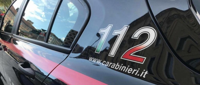 Atena Lucana (Salerno), non si fermano all'alt: sospetto ladro ferito in sparatoria