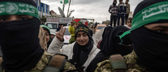 Hamas: "Se Israele porrà fine alla guerra, siamo pronti a rilasciare tutti gli ostaggi in cambio dei detenuti palestinesi"