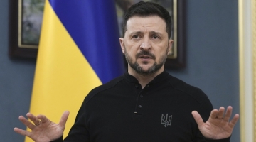 Zelensky a Witkoff: "Riconoscere i territori occupati come russi è linea rossa" | Strage Sumy, media: "Gli Usa non hanno firmato la condanna del G7"