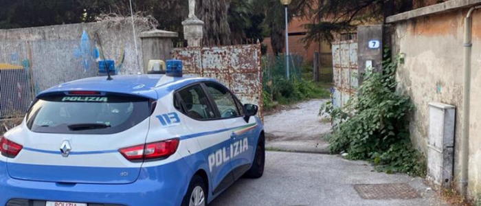 Verona, coniugi mummificati nella villa: nessuno reclama i corpi per i funerali