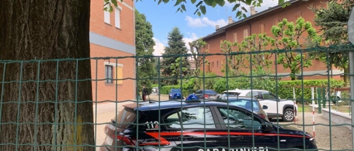 Modena, trovati i cadaveri di due anziani coniugi e del figlio: ipotesi omicidio-suicidio