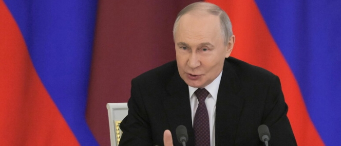 Ucraina, Putin annuncia una nuova tregua dall'8 all 10 maggio | Lavrov: "Imperativo riconoscere la Crimea e i territori conquistati"