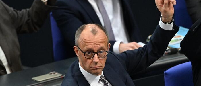 Ue, la Germania attiva la clausola del Patto per le spese nella Difesa