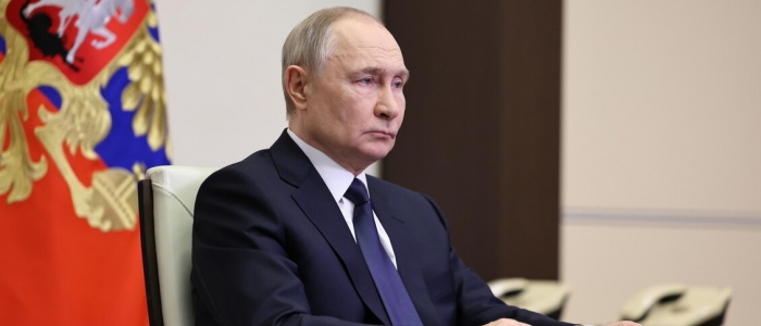 Ucraina, Putin annuncia una nuova tregua dall'8 al 10 maggio | Zelensky: "E' un tentativo di manipolazione"