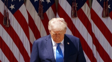Trump: "A Gaza meno di 24 ostaggi ancora vivi" | Raid israeliani a Damasco, Netanyahu: "Regime siriano non tocchi la comunità drusa"