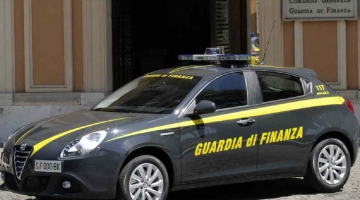 Sorrento, arrestato il sindaco Massimo Coppola per una tangente da 120mila euro