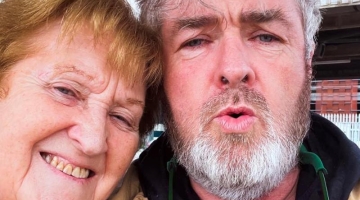 Paul Gallagher, fratello maggiore di Noel e Liam degli Oasis, accusato di stupro