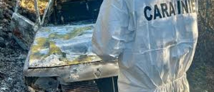 A Maratea (Potenza) trovato il cadavere carbonizzato di un 19enne | Si pensa a un suicidio