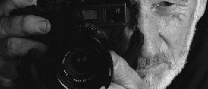 Addio a Gianni Berengo Gardin: ha raccontato l’Italia con la macchina fotografica