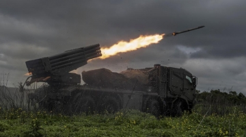 Zelensky: "La pace in Medioriente genera speranza in Ucraina" | Trump: "Potrei inviare dei missili Tomahawk all'Ucraina se la guerra non sarà risolta"