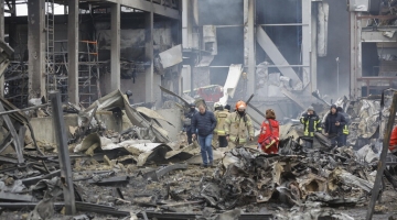 Kiev: colpite varie centrali, black-out in tutta Ucraina | Putin: "Testato il missile nucleare sottomarino Poseidon, unico al mondo"