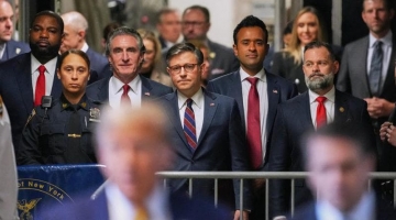 I pro-Trump faticano a fare l'amore, nemmeno le app di dating li salvano: "Giudicati per le nostre idee"