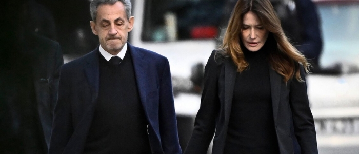 Francia, Sarkozy rifiuta il cibo in carcere: "Mangia solo yogurt per timore di essere avvelenato"